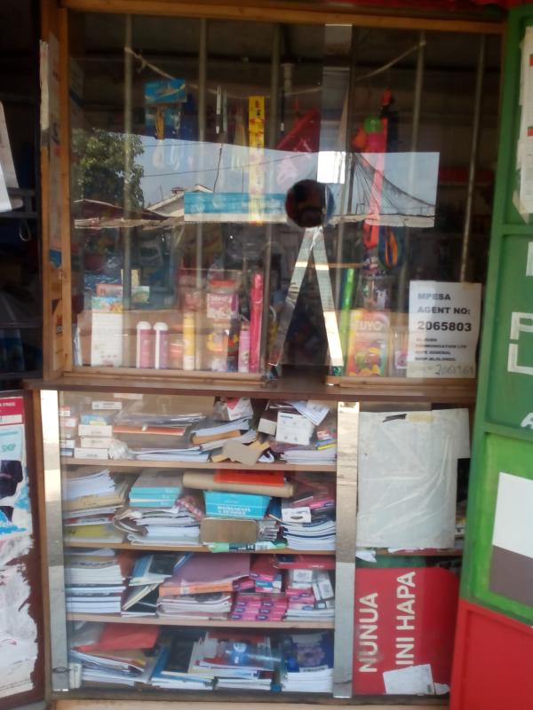 Picture 1 of Mackys bookshop and stationery