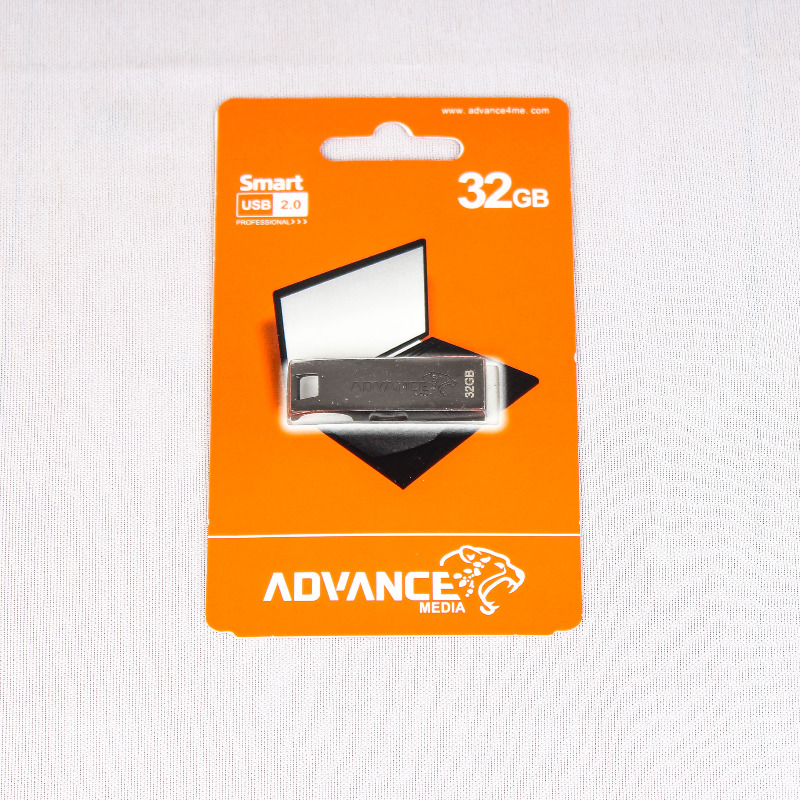 Picture 1 of 32 GB Original Advance USB Flash Disk